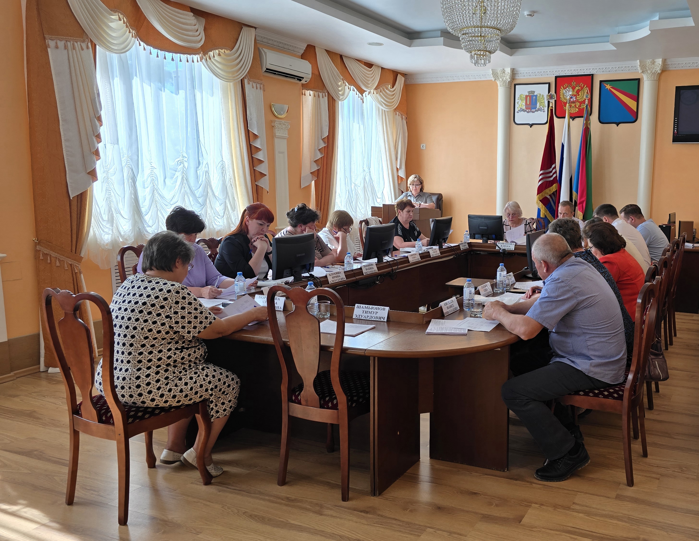 Состоялась сессия Совета Заволжского муниципального района.