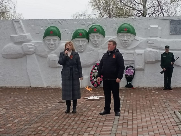 В сельских поселениях нашего района прошли мероприятия, посвященные 80- летию Великой Победы. В сельских поселениях нашего района прошли мероприятия, посвященные 80- летию Великой Победы.